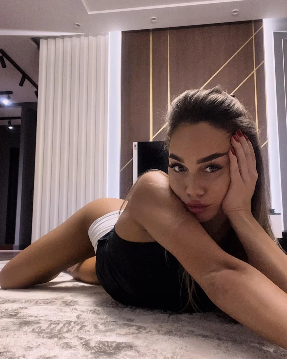 Кларисса эскорт в городе Минск