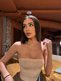 Дельфина эскорт в городе Минск